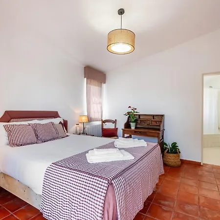 Bougainvilea Villa Albufeira